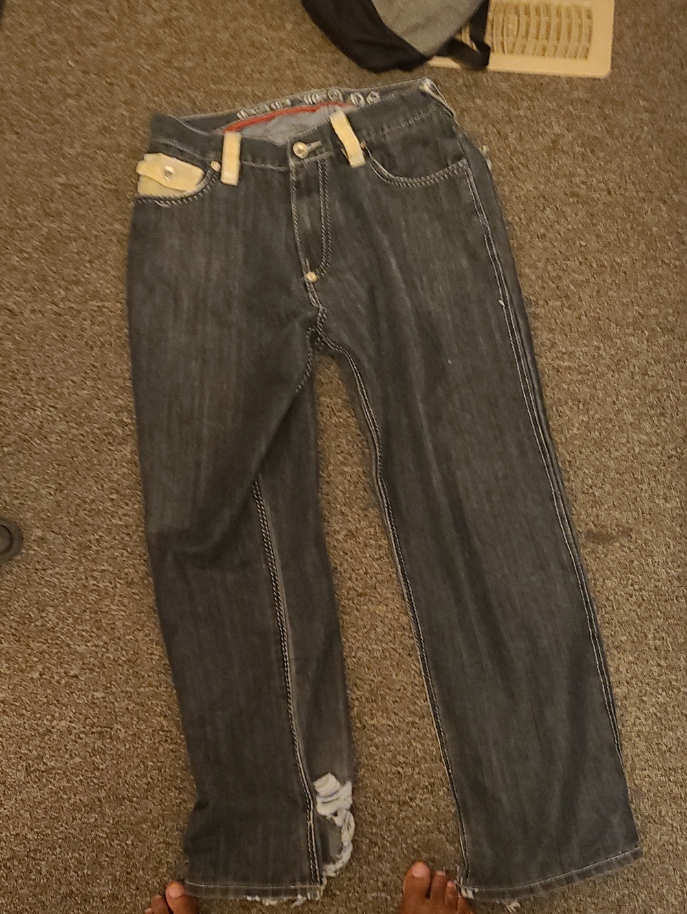 Men's Dark Gray Straight-Leg Jeans - Classic Casual